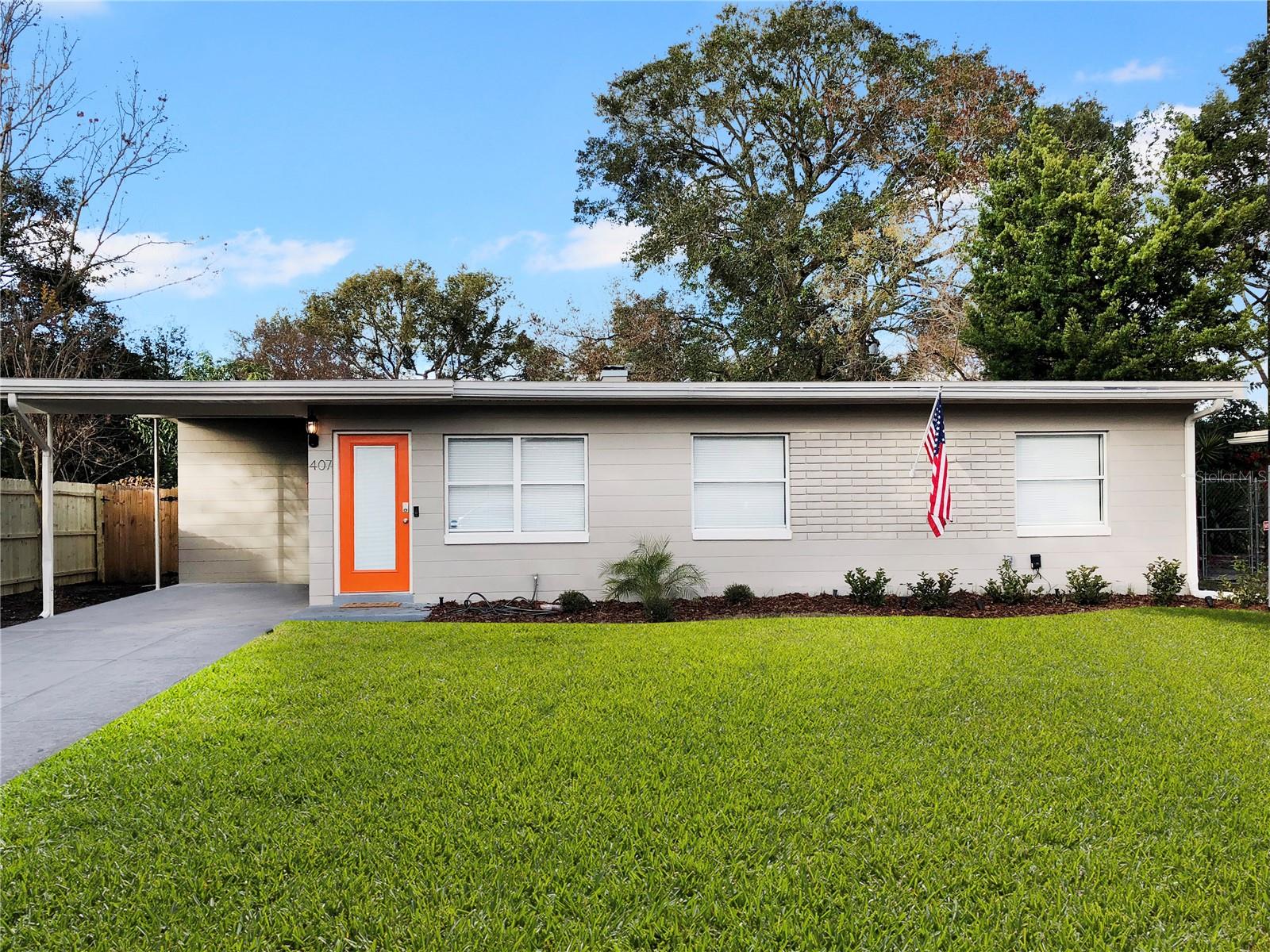 407 E CRYSTAL LAKE ST, ORLANDO, FL, 32806