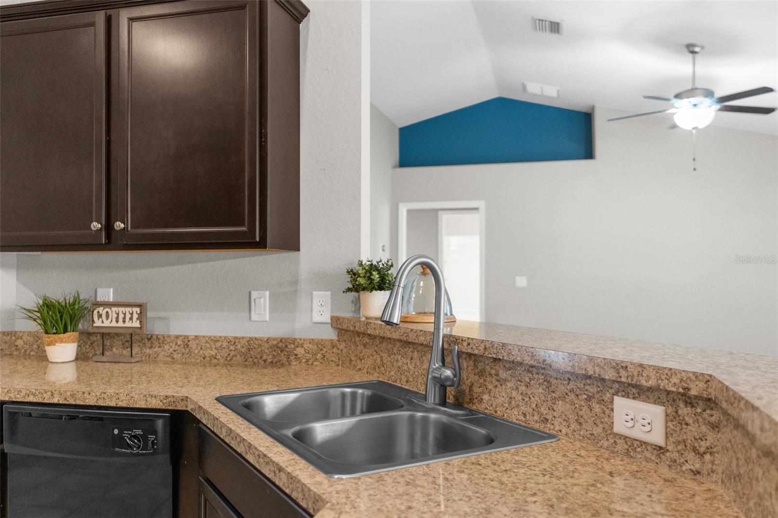 3693 CELEBRATION DR, BROOKSVILLE, FL, 34604