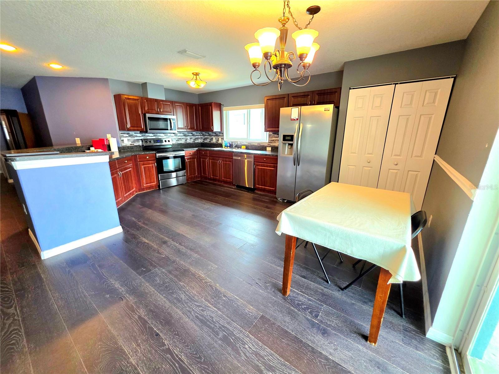 2022 PEACEFUL PALM ST, RUSKIN, FL, 33570