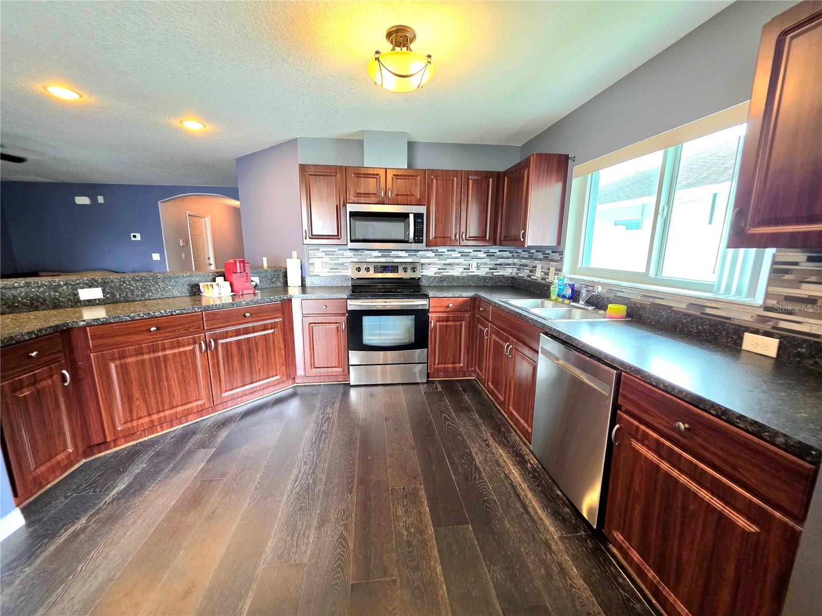 2022 PEACEFUL PALM ST, RUSKIN, FL, 33570