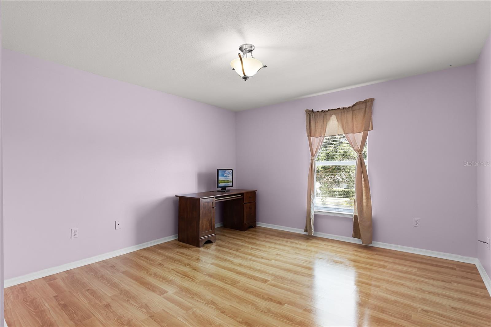 1605 S MARY ST, EUSTIS, FL, 32726