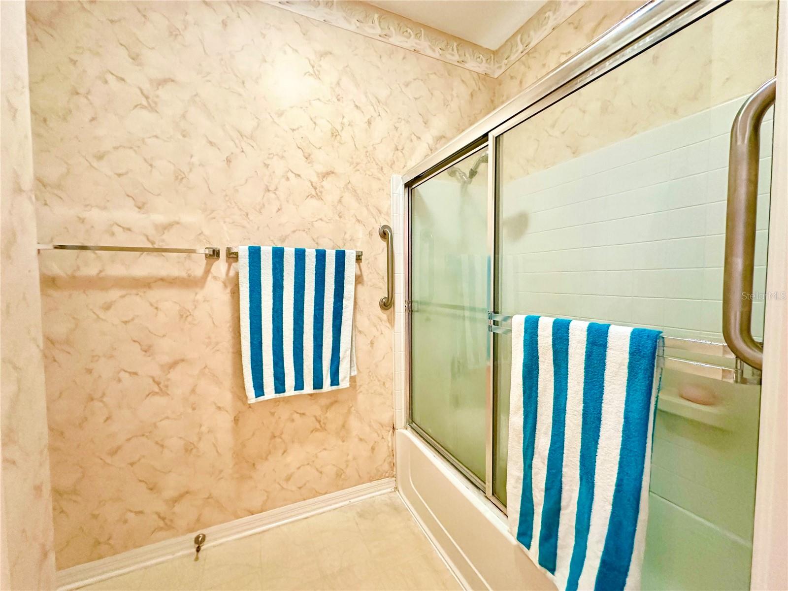 2116 NANTUCKET DR #19, SUN CITY CENTER, FL, 33573