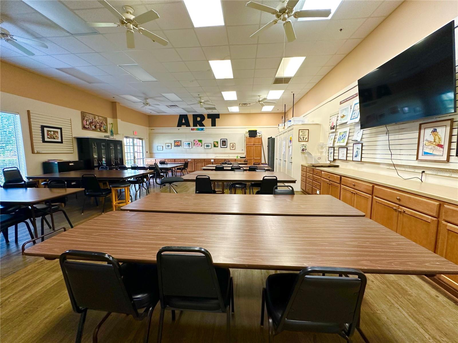 2116 NANTUCKET DR #19, SUN CITY CENTER, FL, 33573