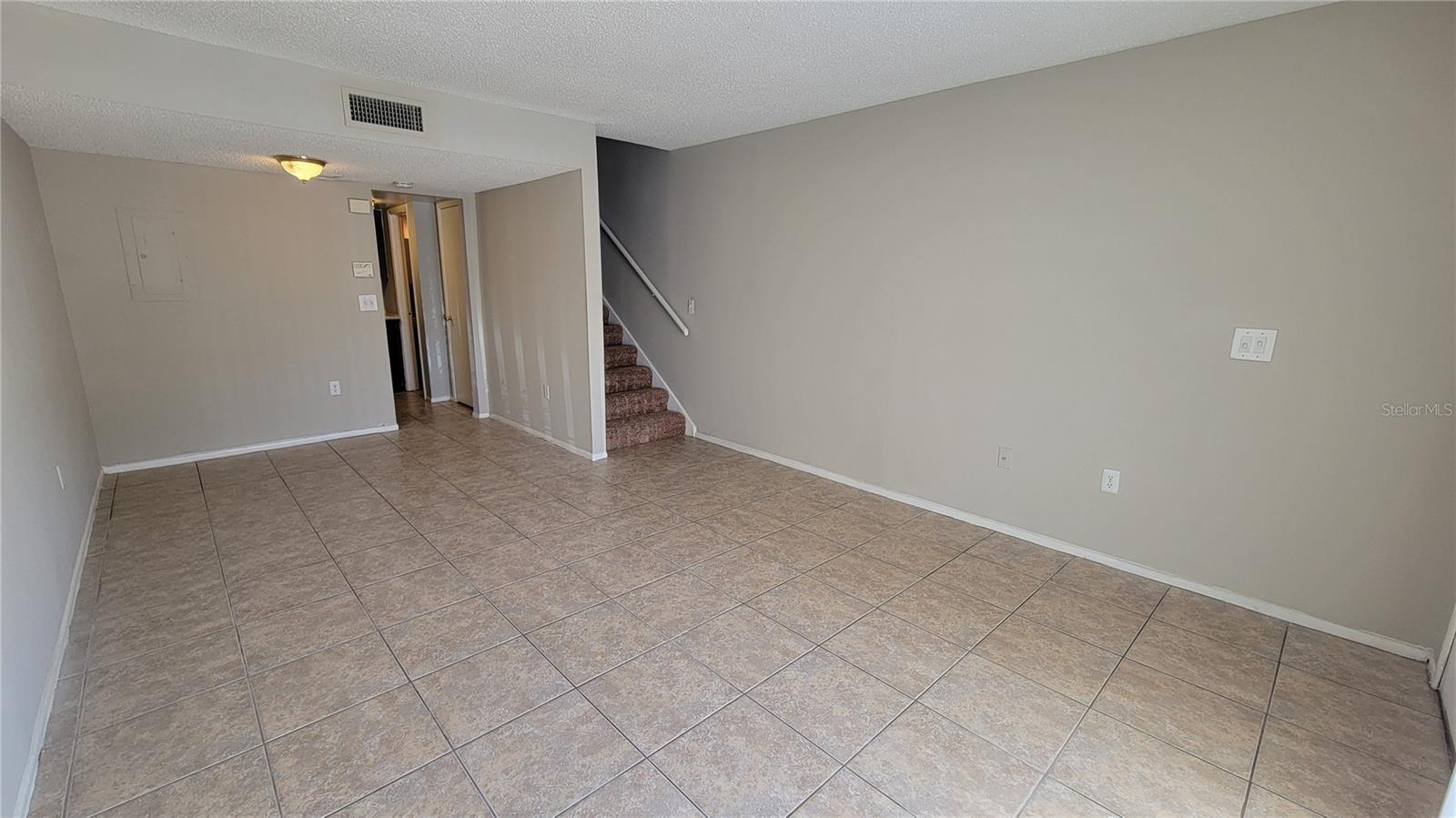 4149 S SEMORAN BLVD #16, ORLANDO, FL, 32822