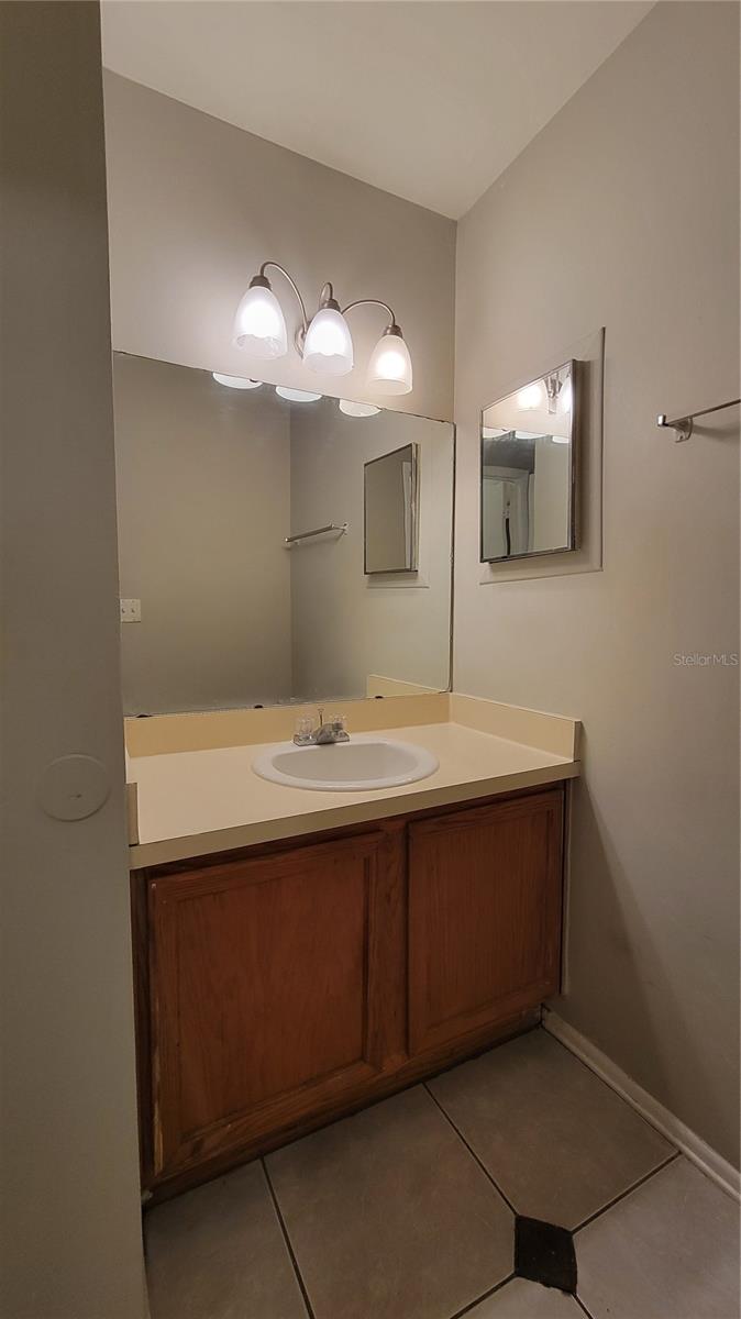 4149 S SEMORAN BLVD #16, ORLANDO, FL, 32822