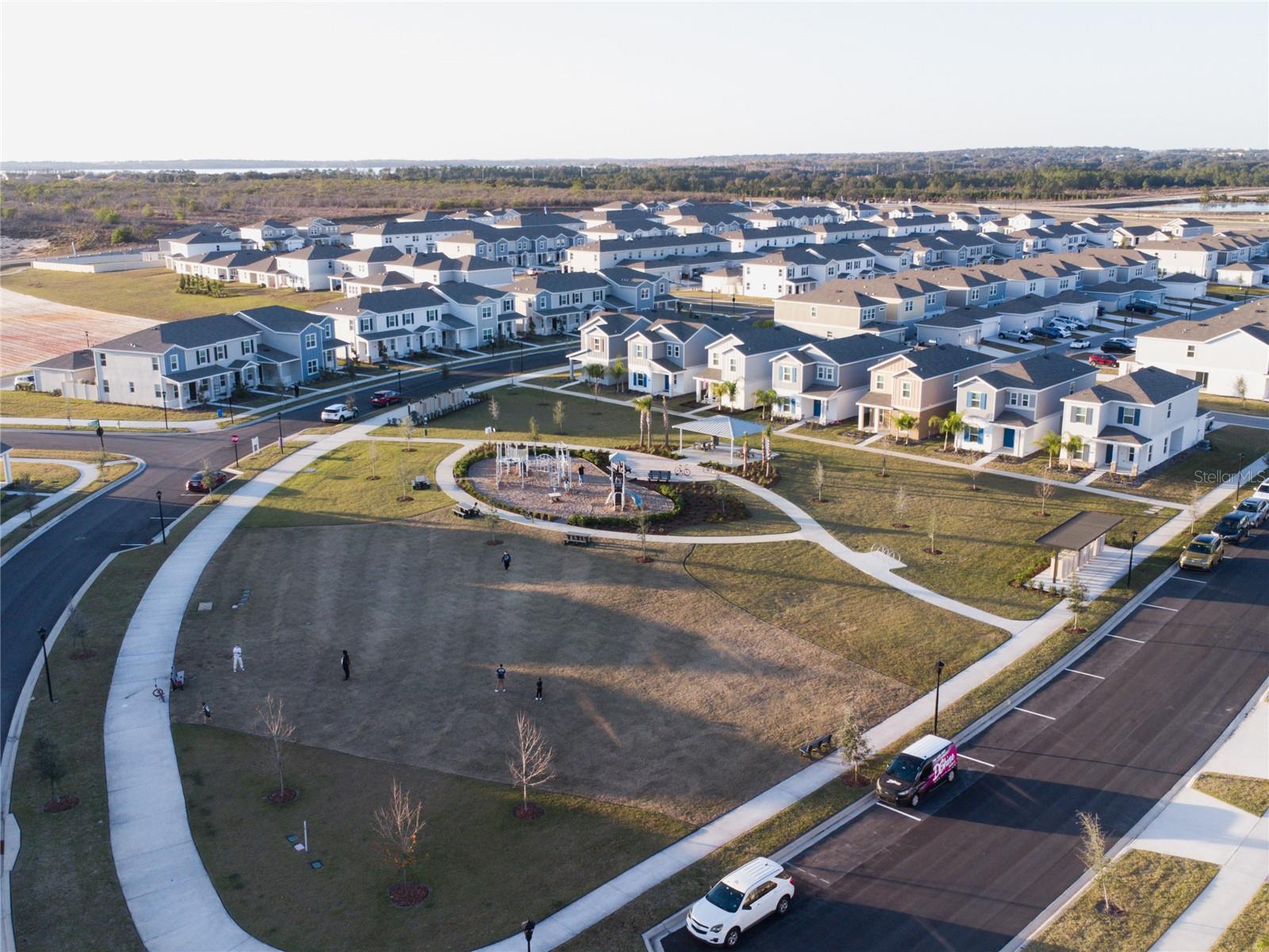 2684 ARMSTRONG AVE, CLERMONT, FL, 34714