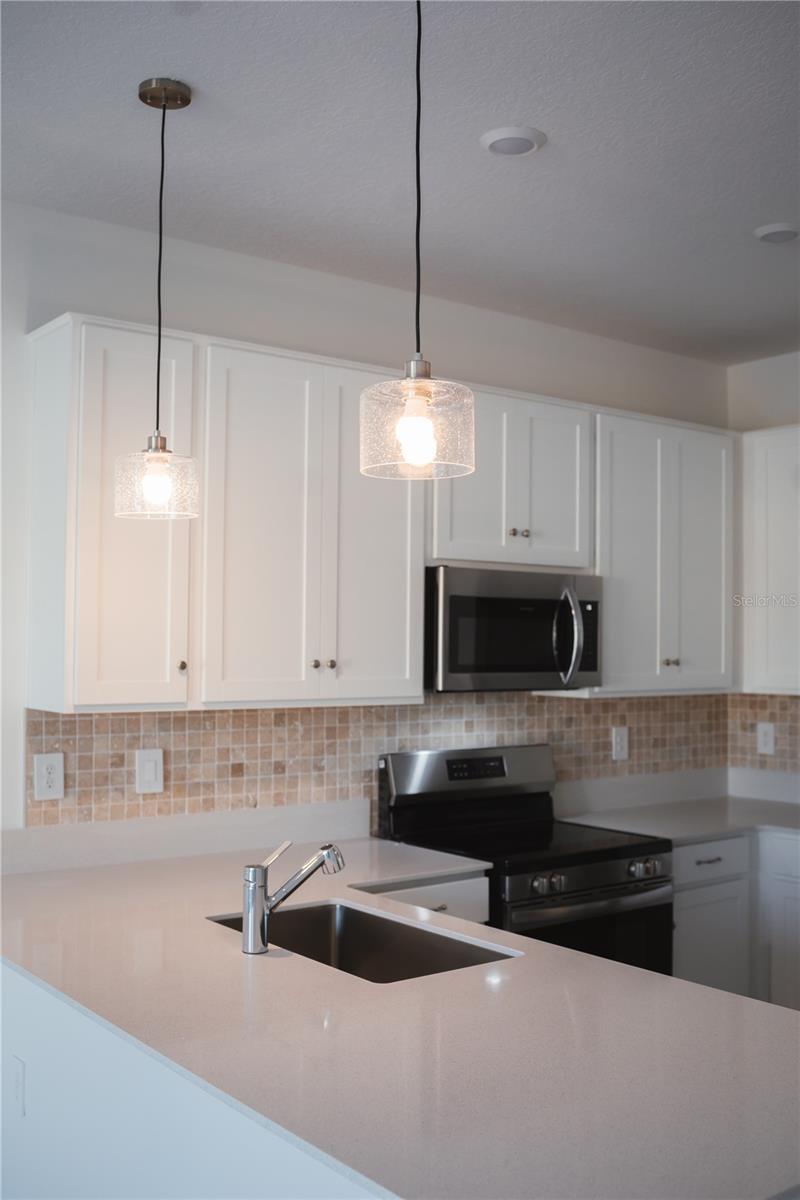 2684 ARMSTRONG AVE, CLERMONT, FL, 34714