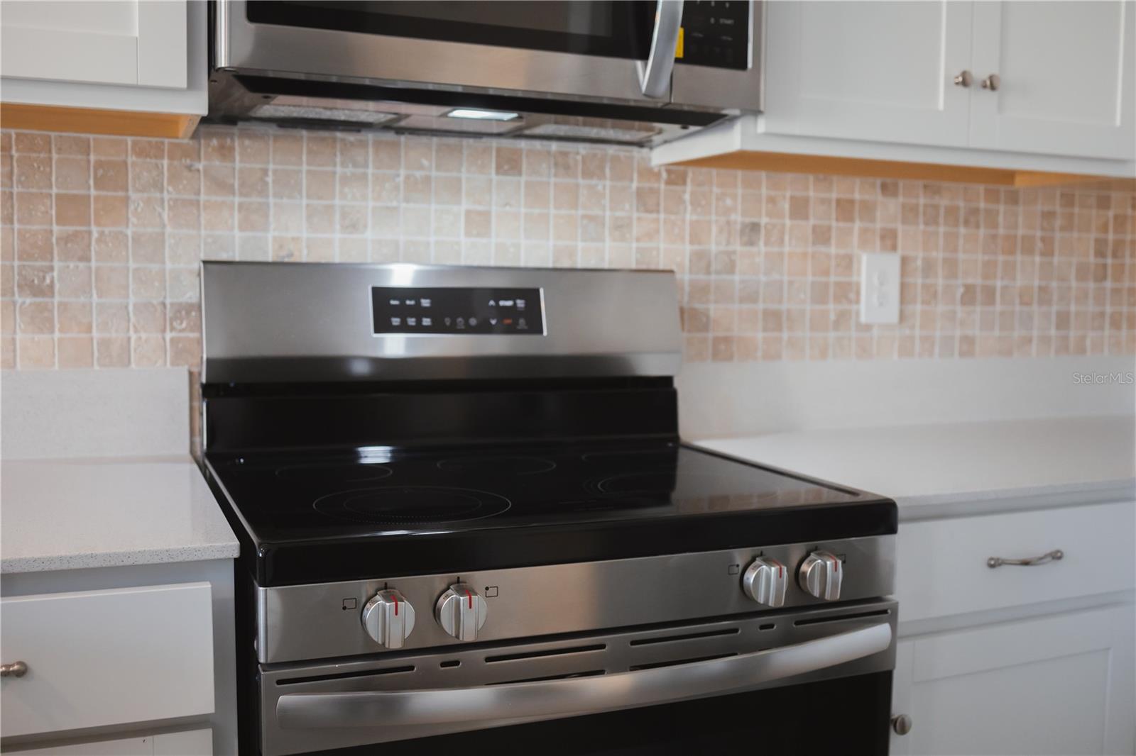 2684 ARMSTRONG AVE, CLERMONT, FL, 34714