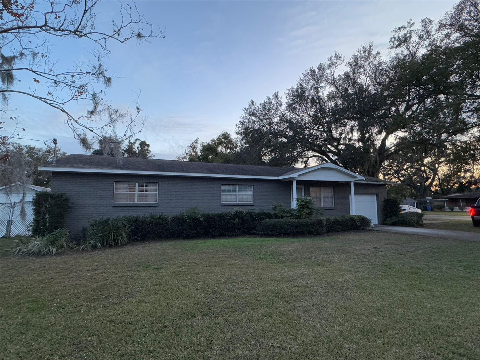 703 E CLAY AVE, BRANDON, FL, 33510