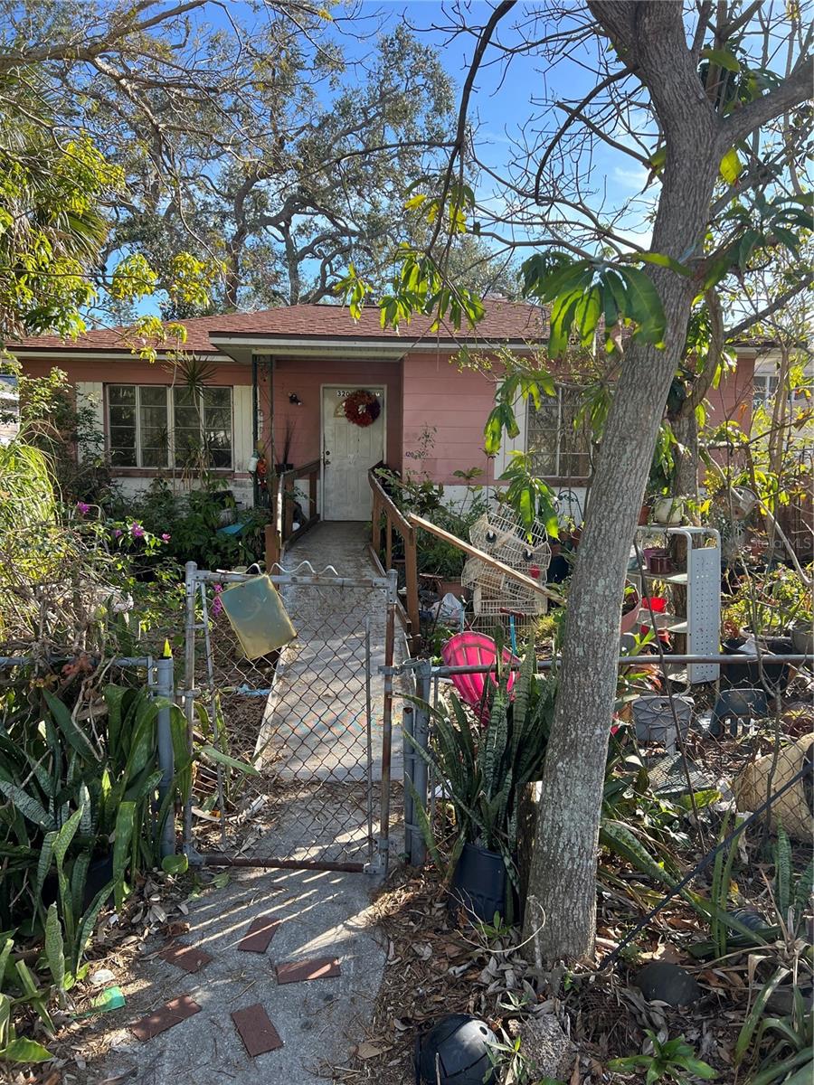 320 20TH AVE S, ST PETERSBURG, FL, 33705