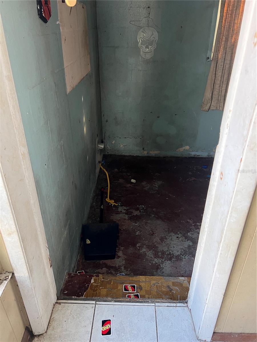 320 20TH AVE S, ST PETERSBURG, FL, 33705