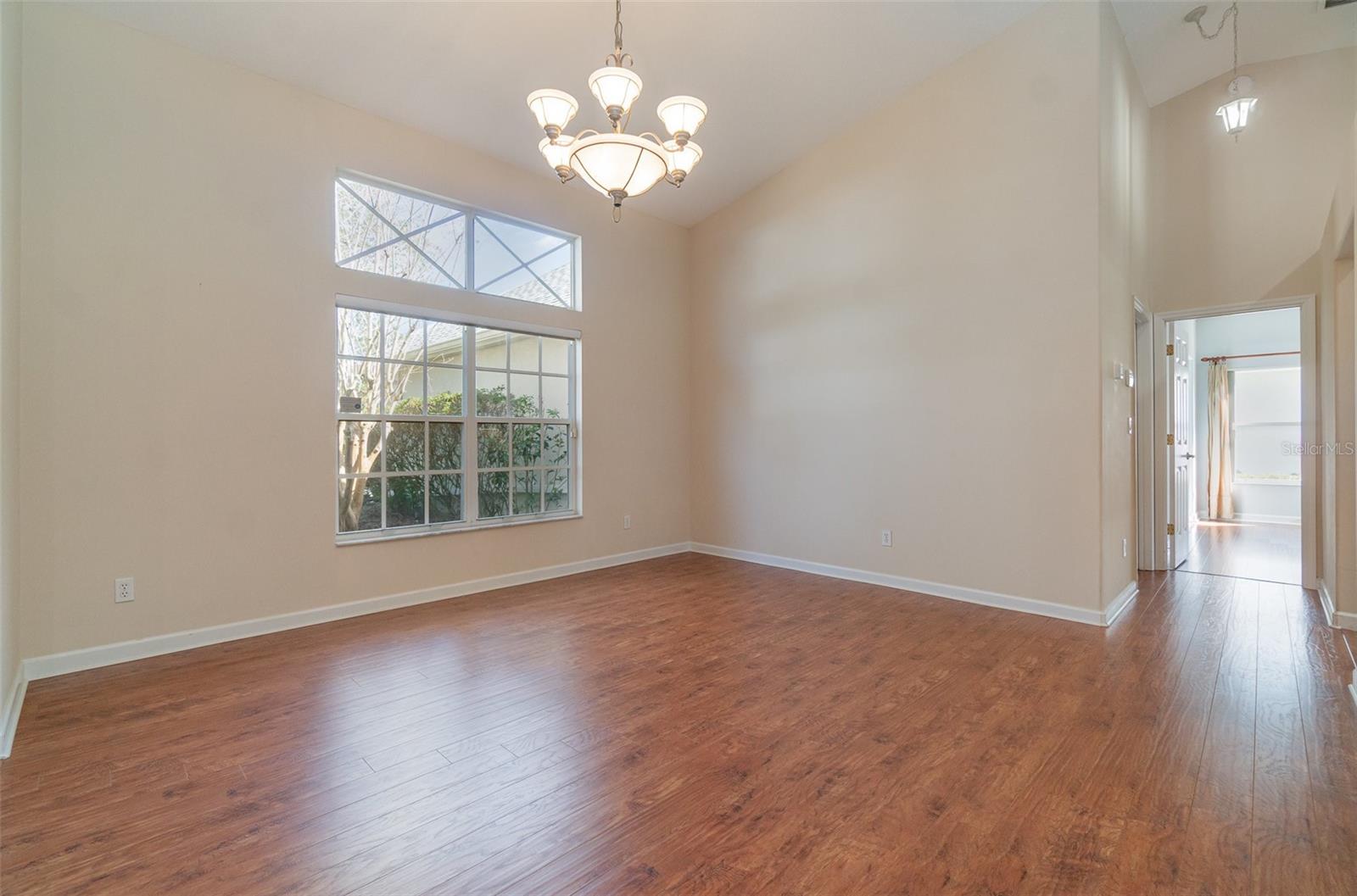 1501 EDGEWATER DR, MOUNT DORA, FL, 32757
