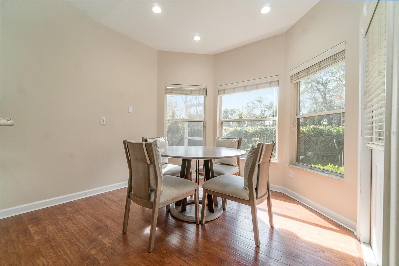 1501 EDGEWATER DR, MOUNT DORA, FL, 32757