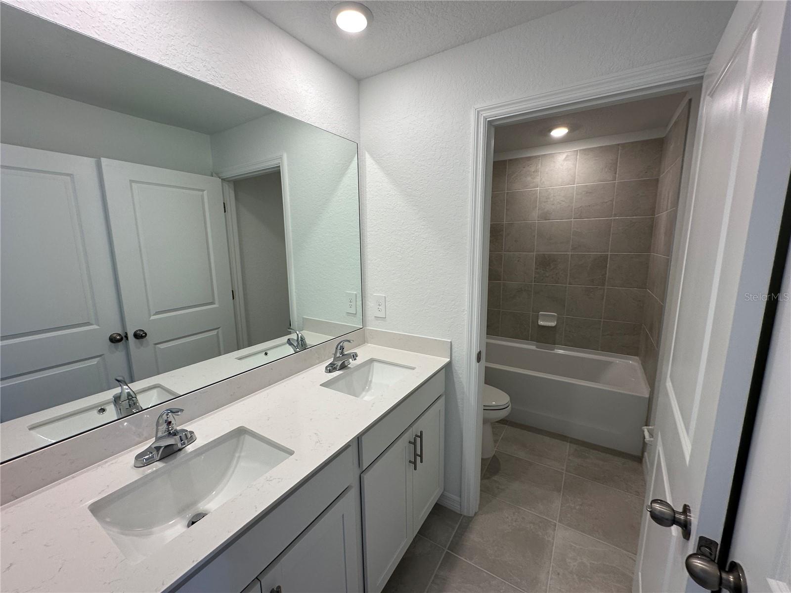 13917 LILAC SKY TER, BRADENTON, FL, 34211