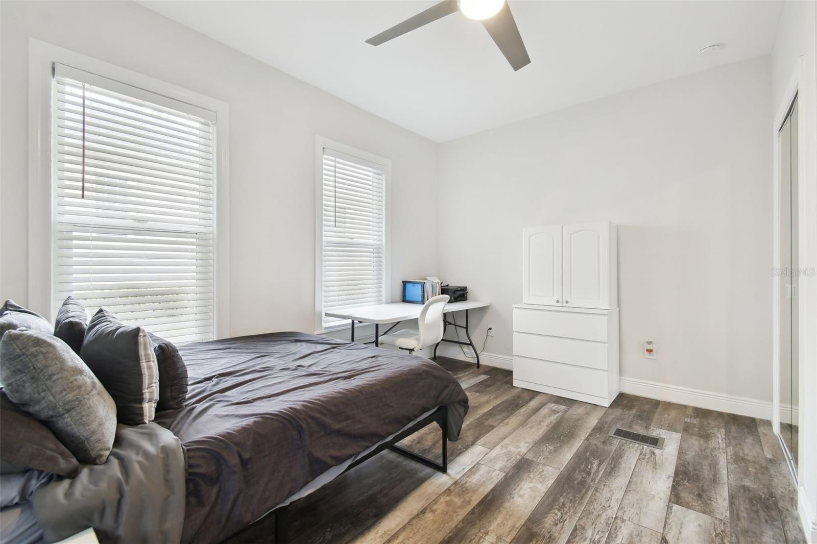 810 E CONOVER ST, TAMPA, FL, 33603