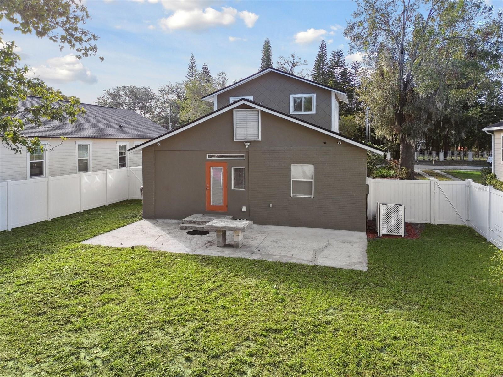 810 E CONOVER ST, TAMPA, FL, 33603