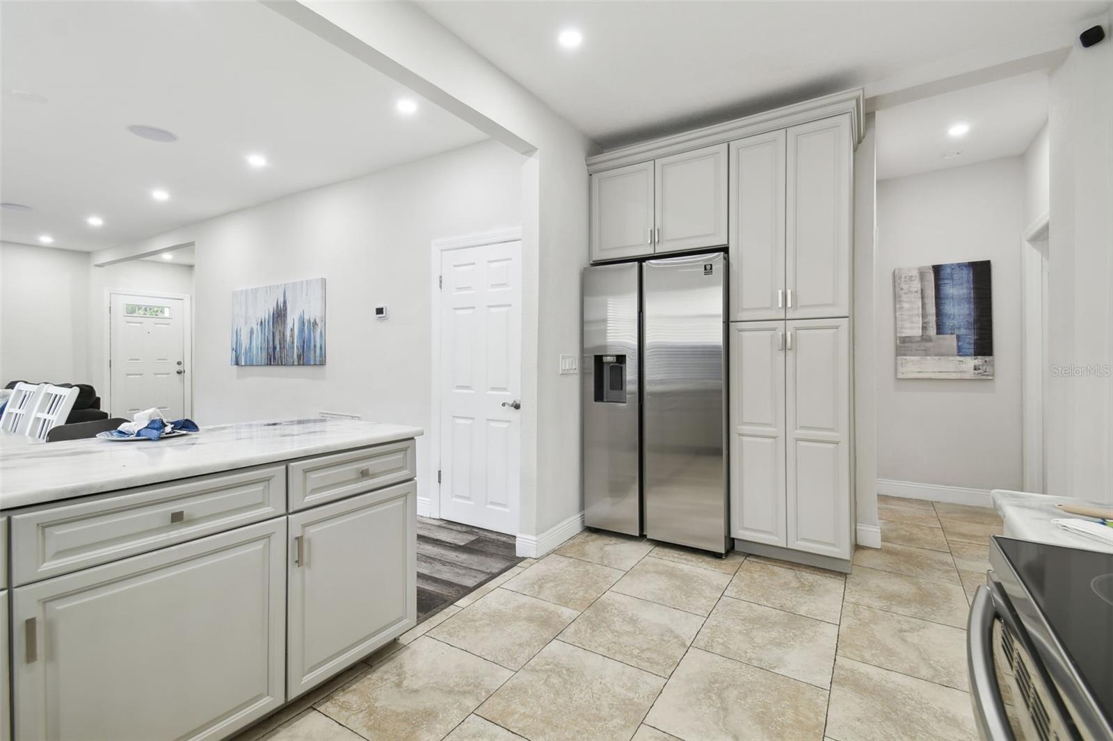 810 E CONOVER ST, TAMPA, FL, 33603