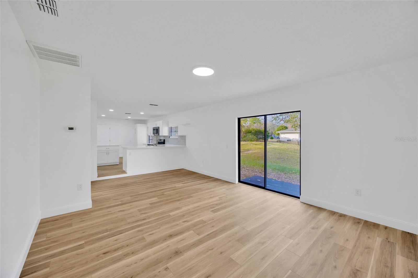 5526 SOUTHERNVIEW DR, ZEPHYRHILLS, FL, 33541