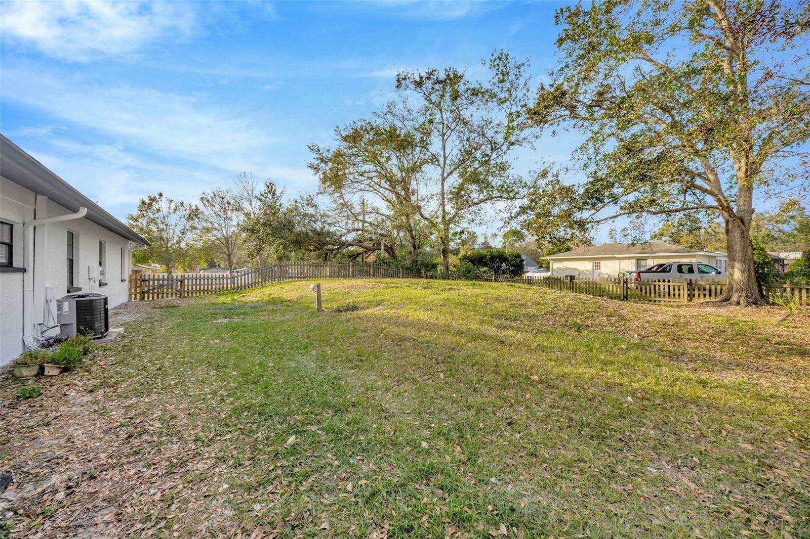 5526 SOUTHERNVIEW DR, ZEPHYRHILLS, FL, 33541