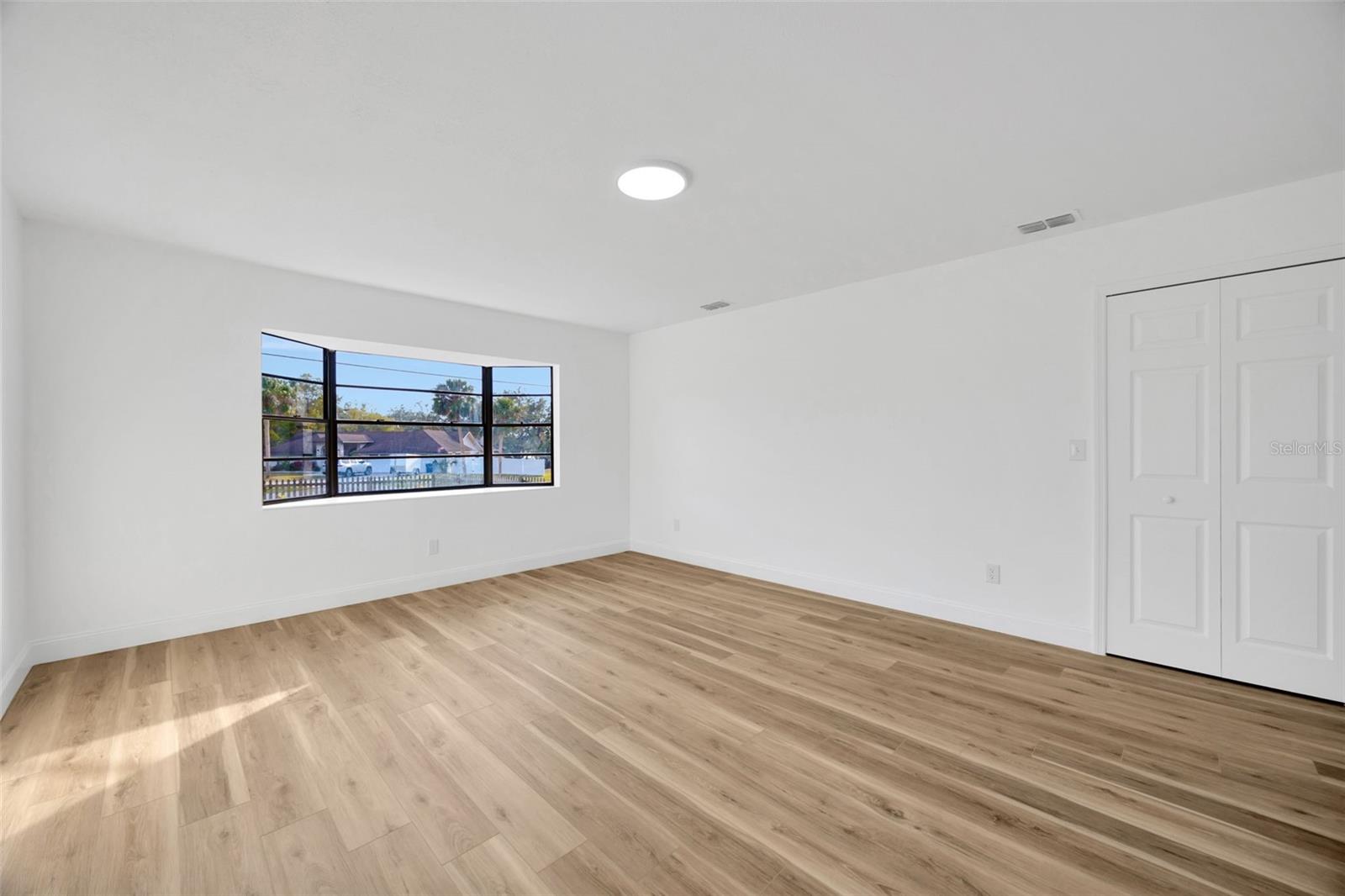 5526 SOUTHERNVIEW DR, ZEPHYRHILLS, FL, 33541