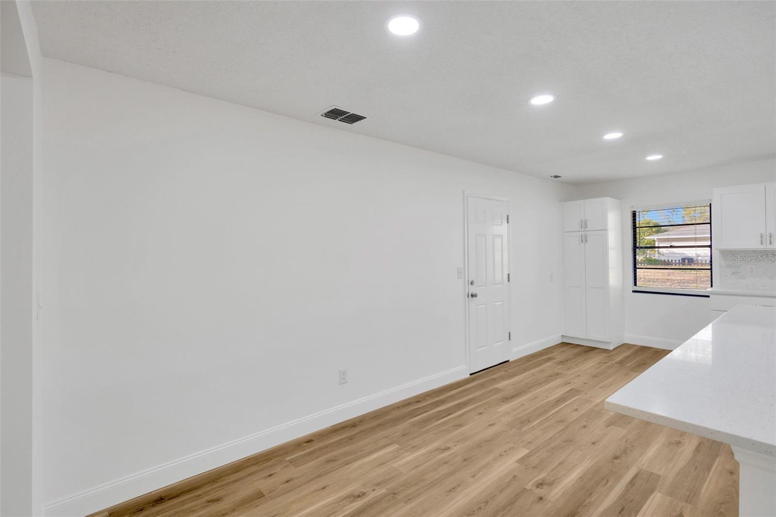 5526 SOUTHERNVIEW DR, ZEPHYRHILLS, FL, 33541