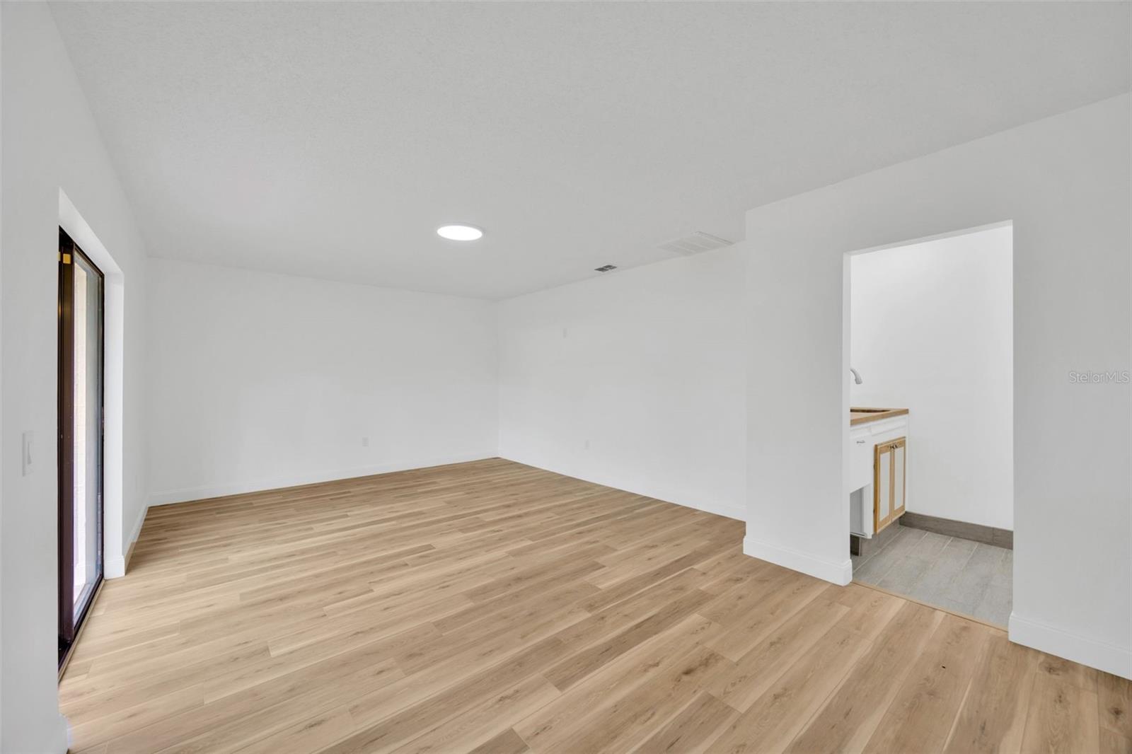 5526 SOUTHERNVIEW DR, ZEPHYRHILLS, FL, 33541