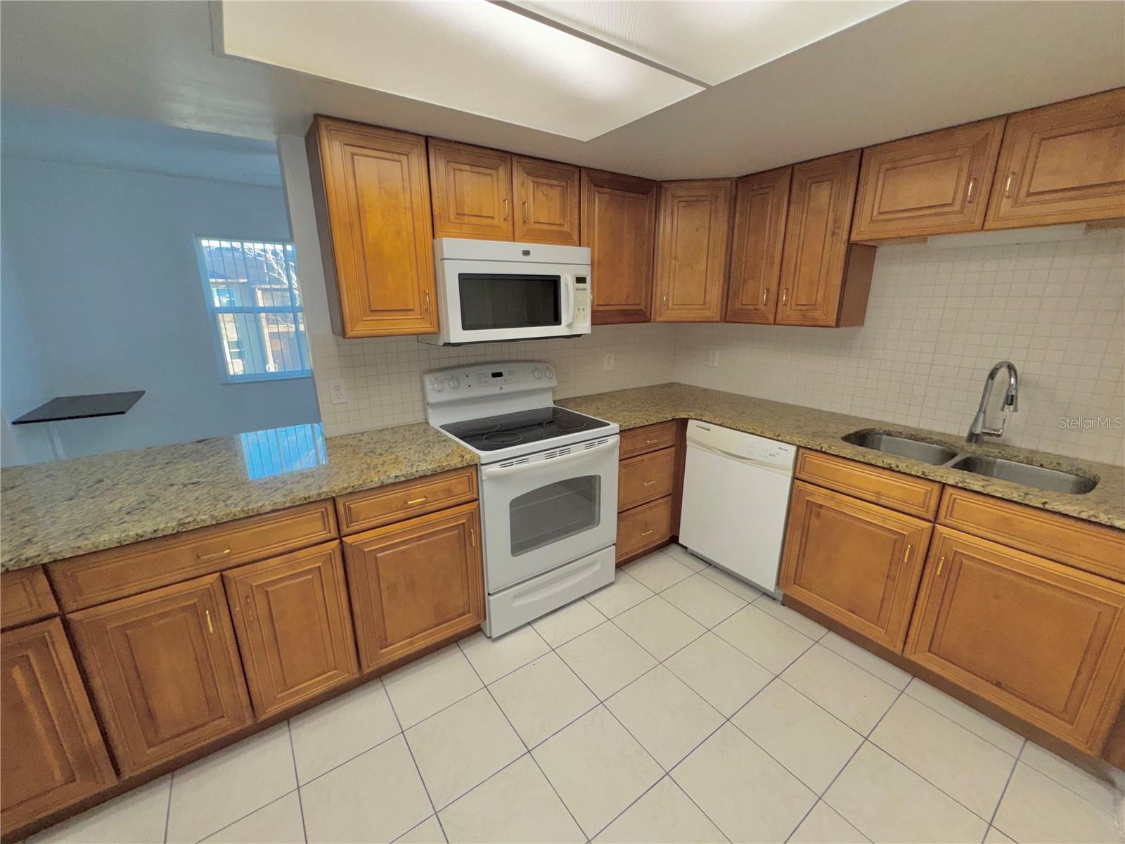 9909 SWEEPSTAKES LN #4, ORLANDO, FL, 32837