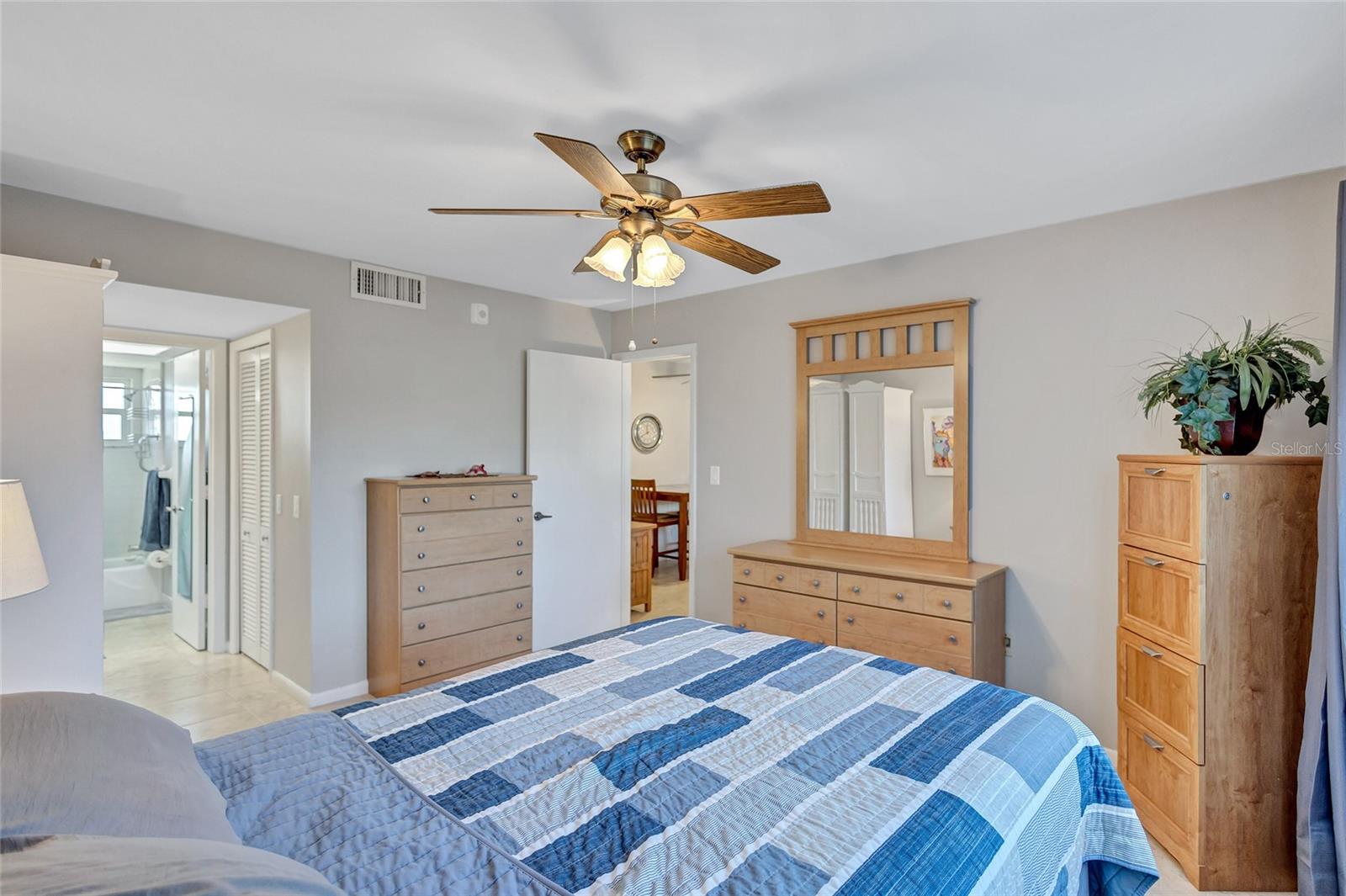 5020 BRITTANY DR S ##123, ST PETERSBURG, FL, 33715