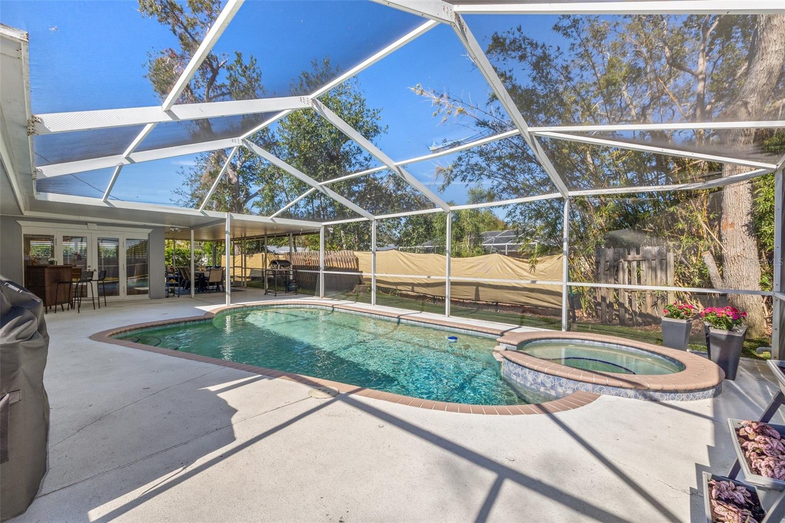 502 ALTHEA RD, BELLEAIR, FL, 33756