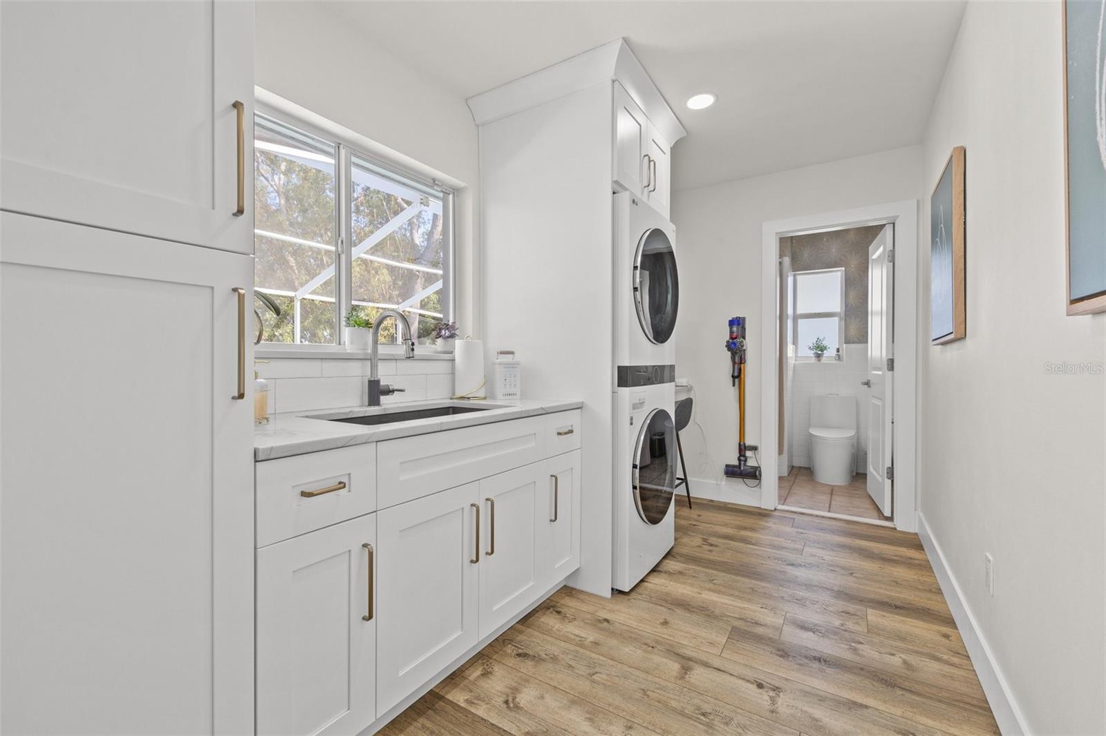 502 ALTHEA RD, BELLEAIR, FL, 33756