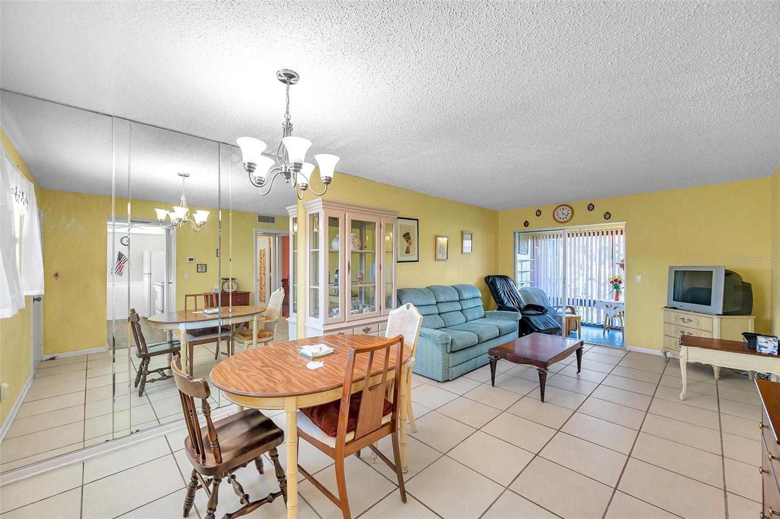 2750 E BAY DR #11E, LARGO, FL, 33771