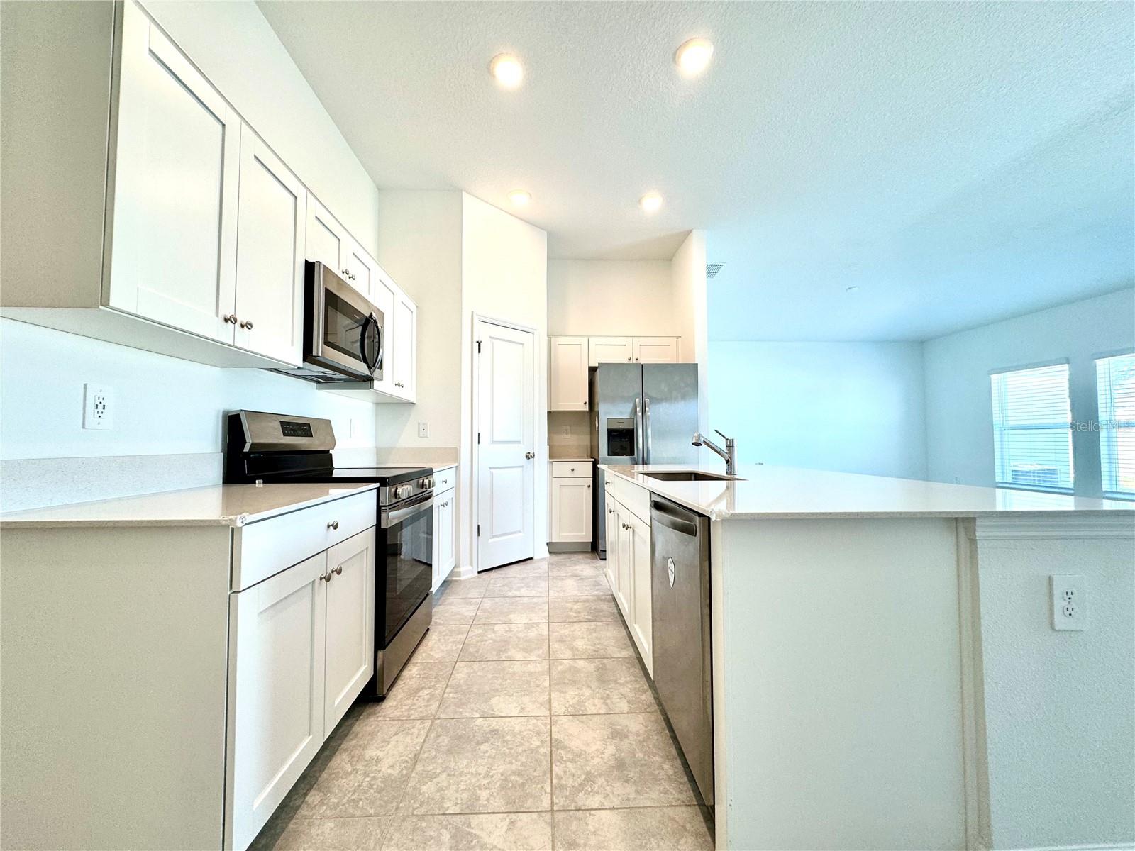 245 LAWSON AVE, HAINES CITY, FL, 33844