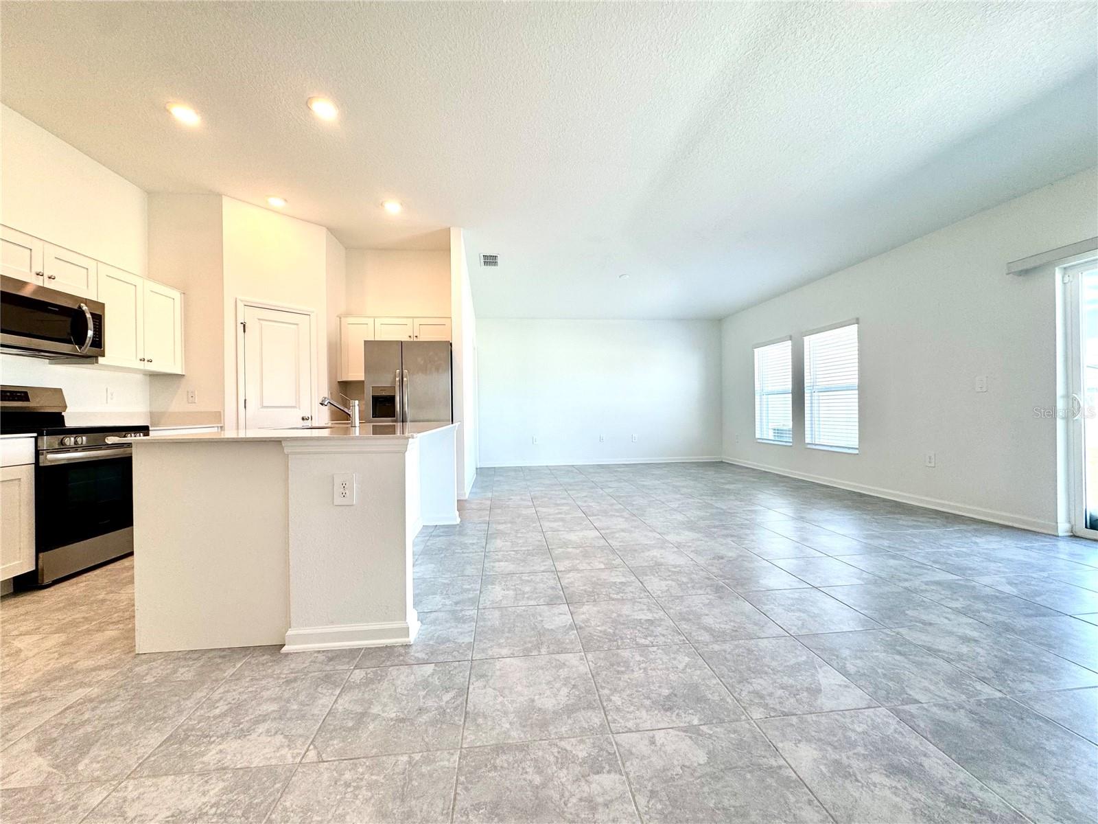 245 LAWSON AVE, HAINES CITY, FL, 33844