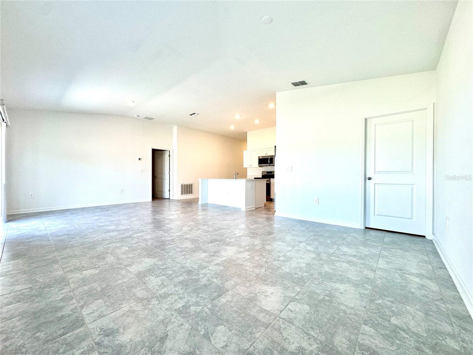 245 LAWSON AVE, HAINES CITY, FL, 33844