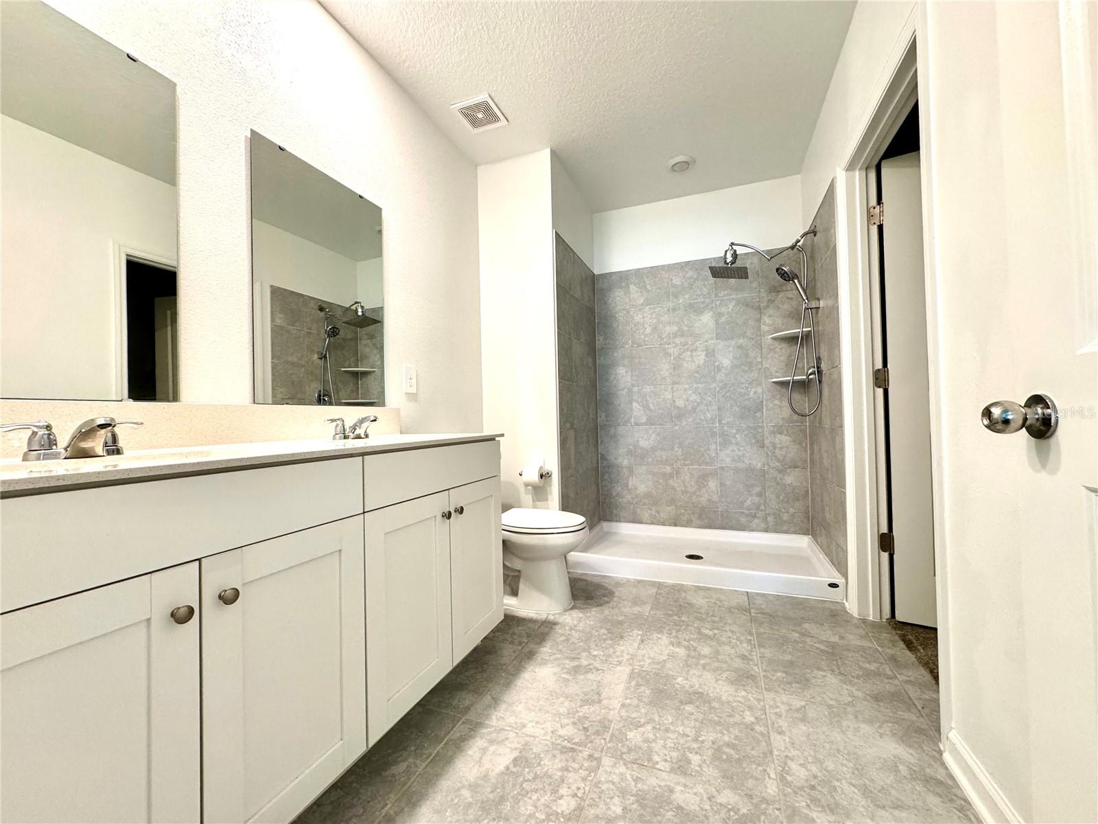 245 LAWSON AVE, HAINES CITY, FL, 33844