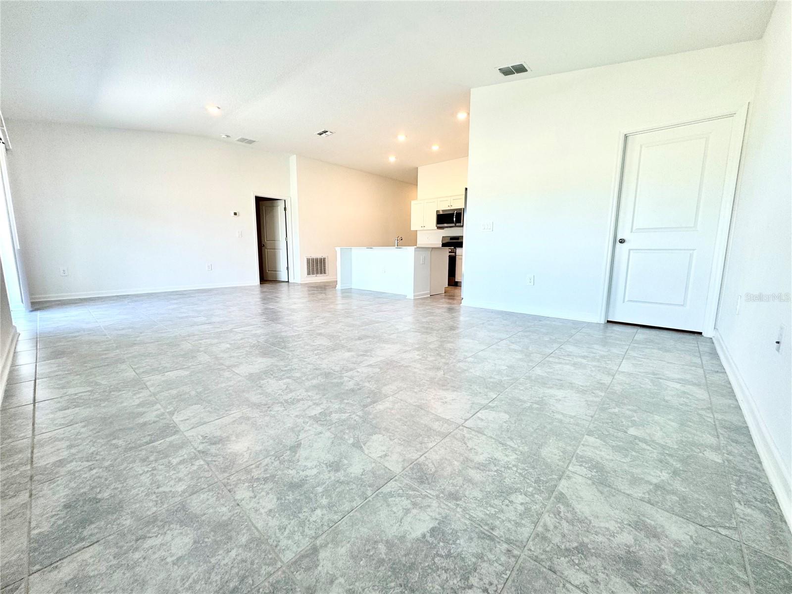 245 LAWSON AVE, HAINES CITY, FL, 33844