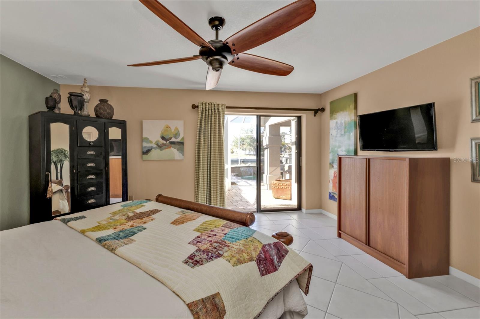 498 E TARPON BLVD NW, PORT CHARLOTTE, FL, 33952