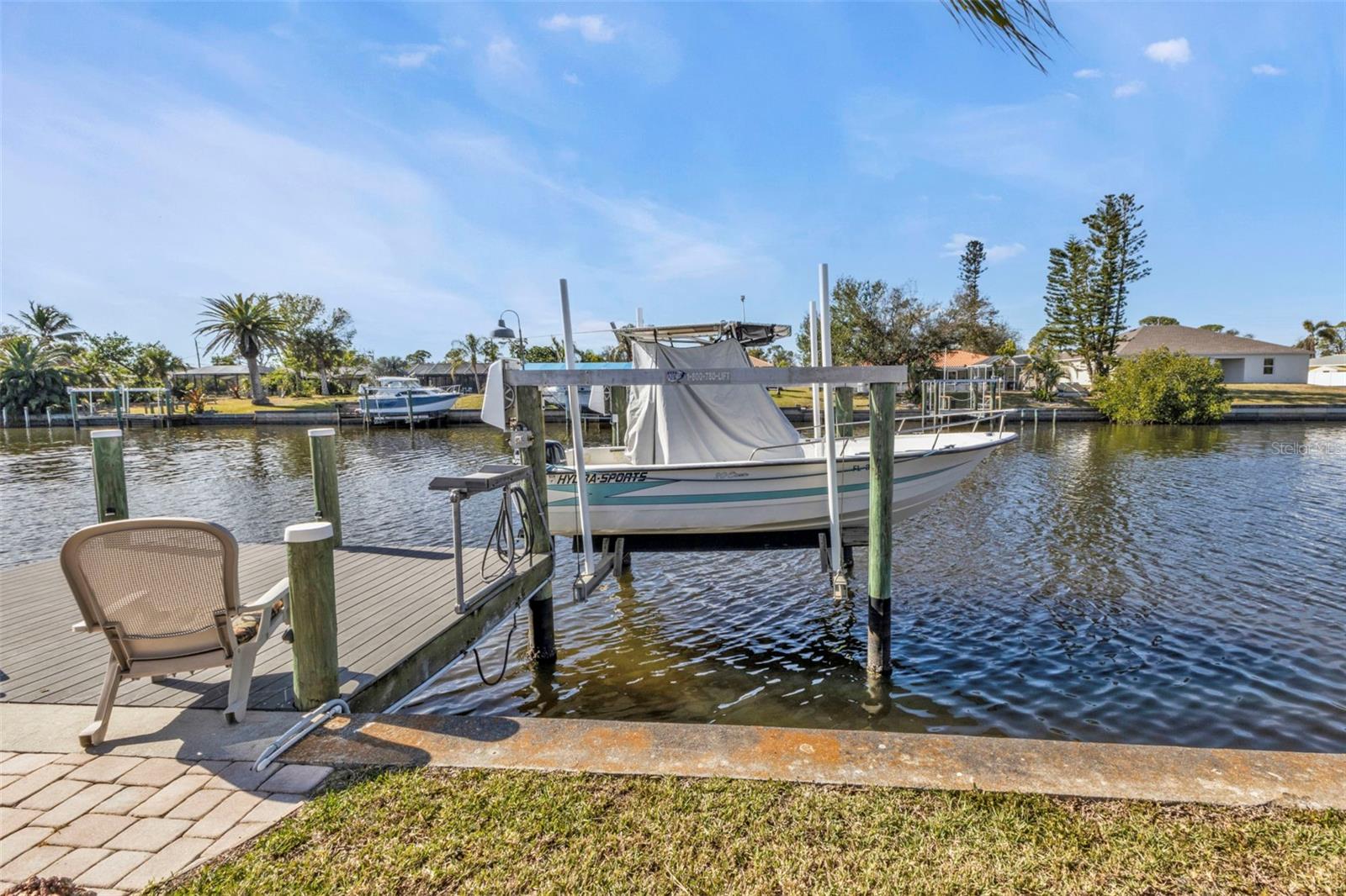 498 E TARPON BLVD NW, PORT CHARLOTTE, FL, 33952