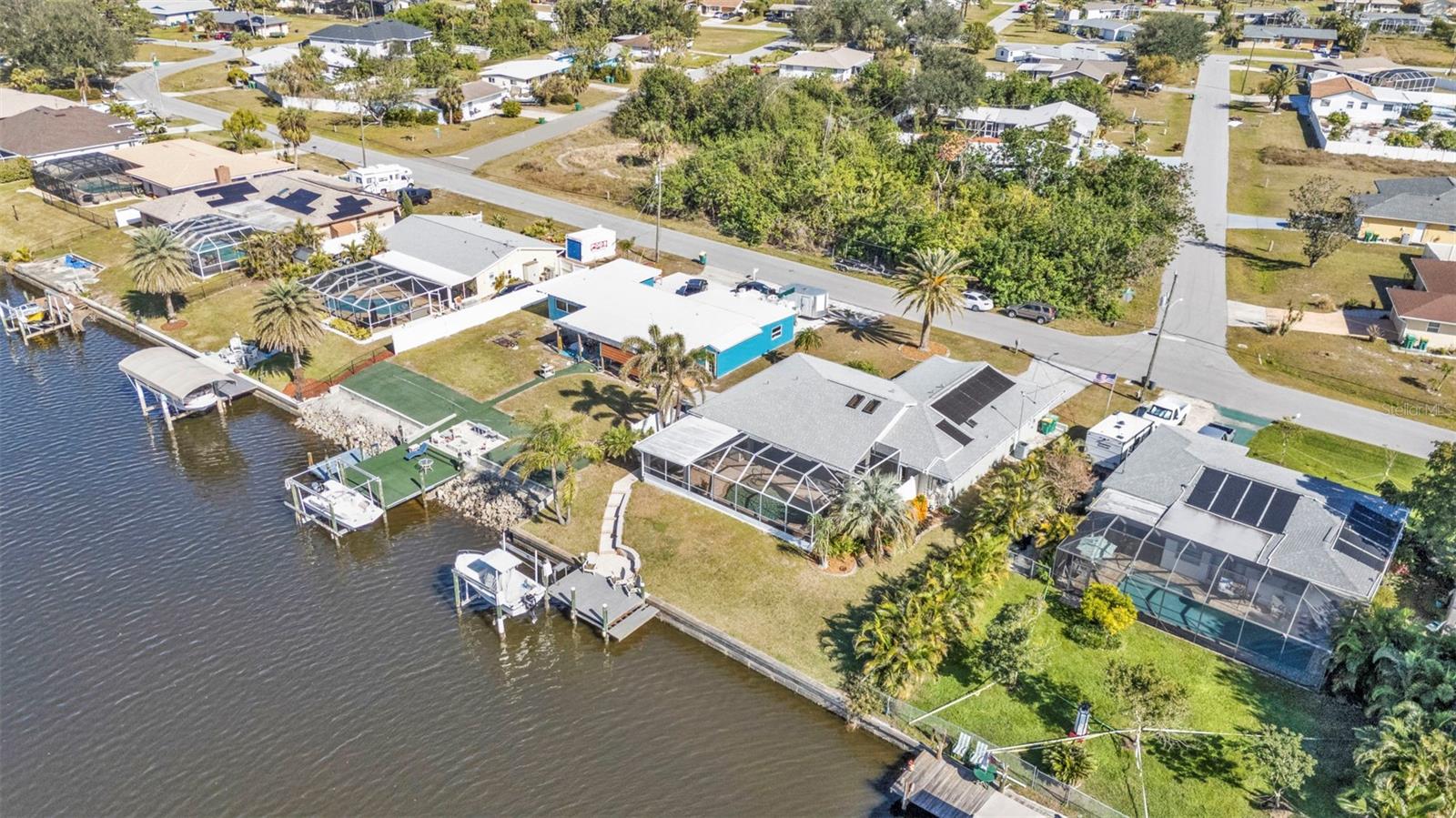 498 E TARPON BLVD NW, PORT CHARLOTTE, FL, 33952