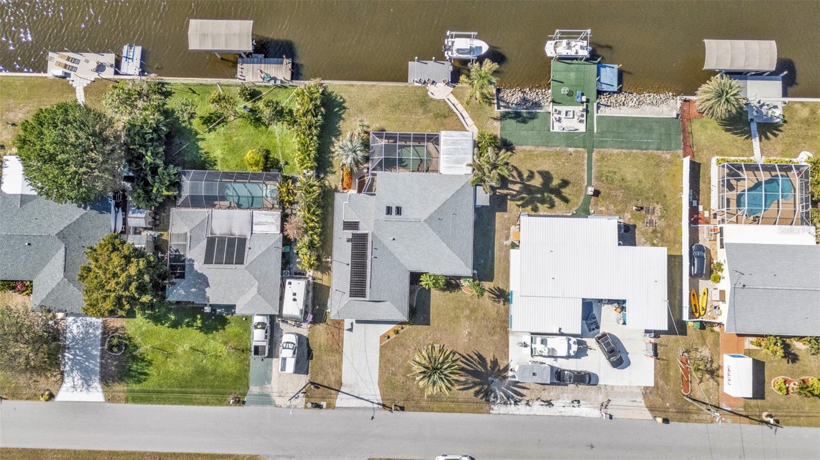 498 E TARPON BLVD NW, PORT CHARLOTTE, FL, 33952