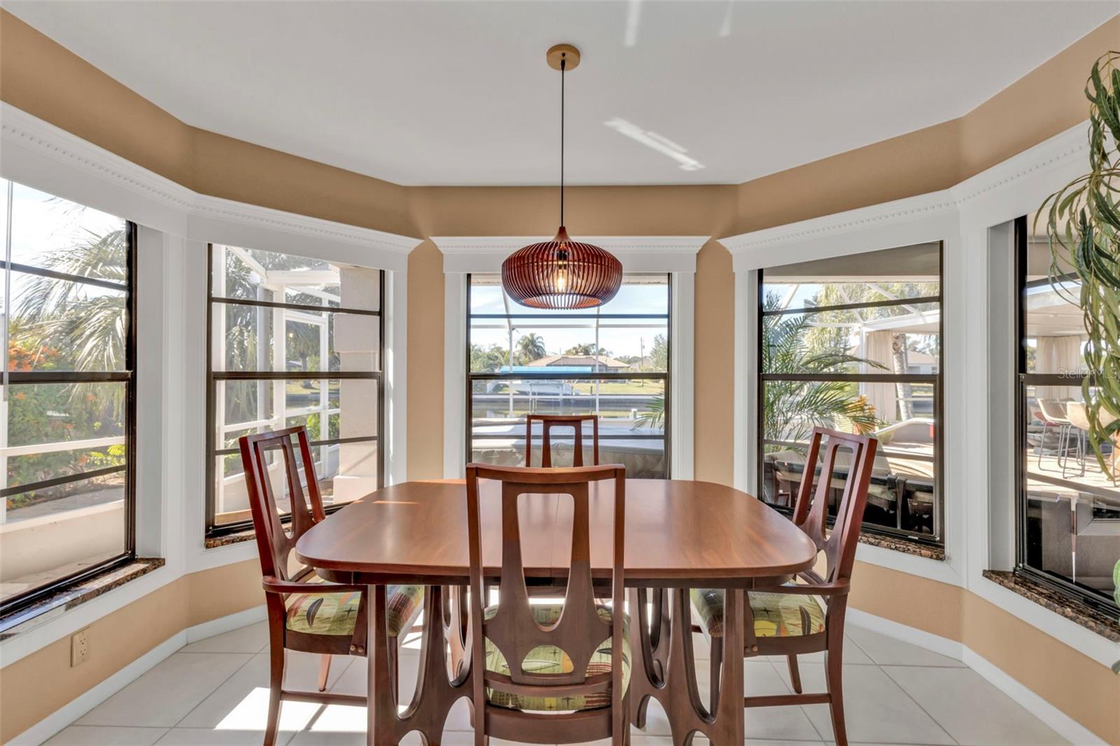 498 E TARPON BLVD NW, PORT CHARLOTTE, FL, 33952