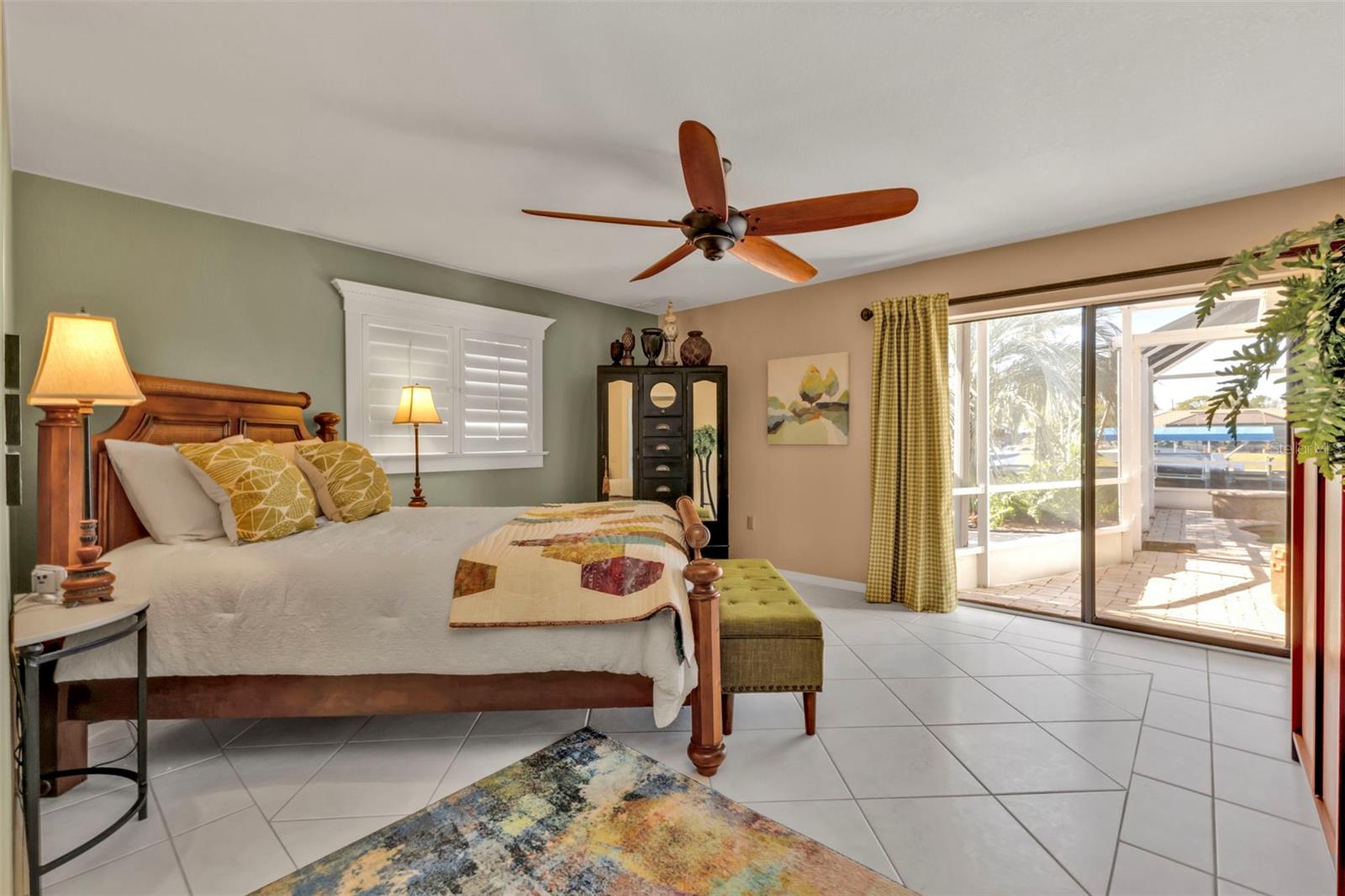 498 E TARPON BLVD NW, PORT CHARLOTTE, FL, 33952