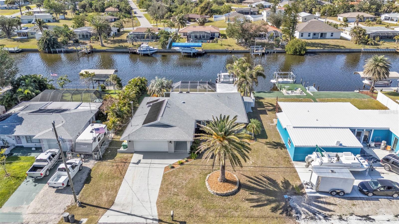 498 E TARPON BLVD NW, PORT CHARLOTTE, FL, 33952