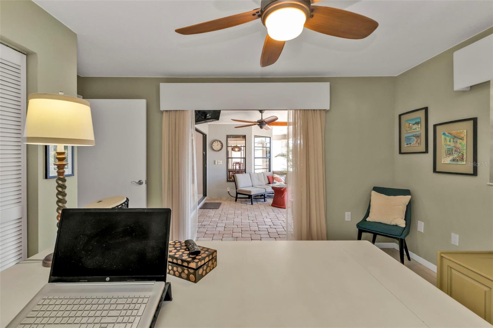 498 E TARPON BLVD NW, PORT CHARLOTTE, FL, 33952