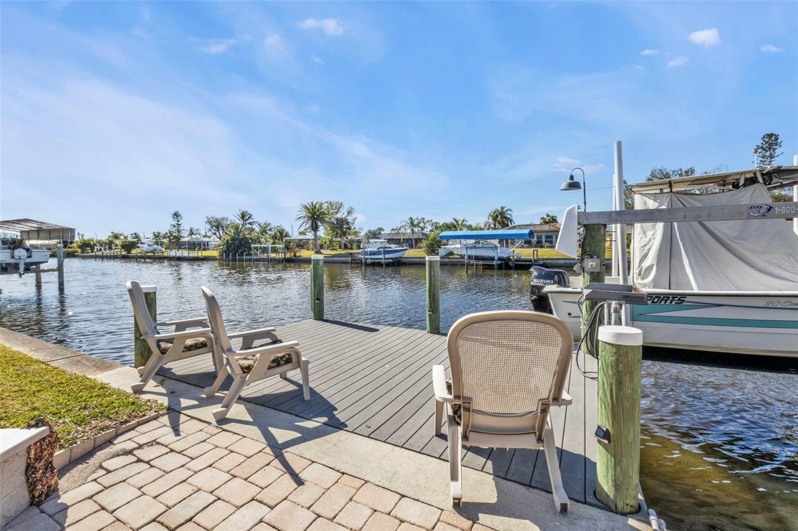 498 E TARPON BLVD NW, PORT CHARLOTTE, FL, 33952