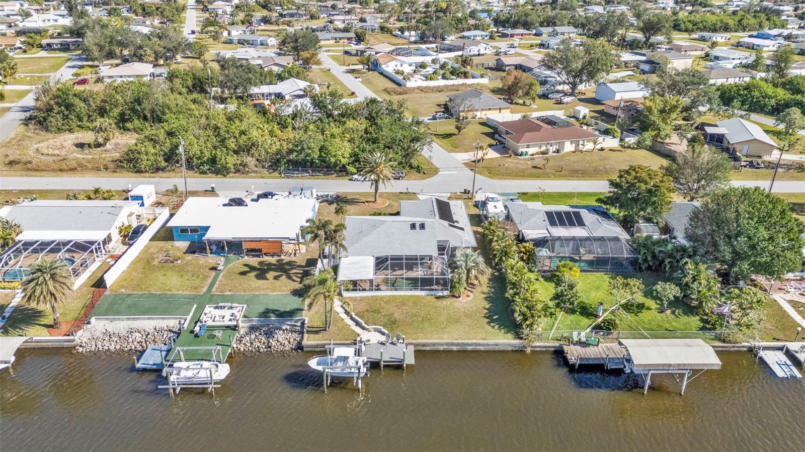 498 E TARPON BLVD NW, PORT CHARLOTTE, FL, 33952