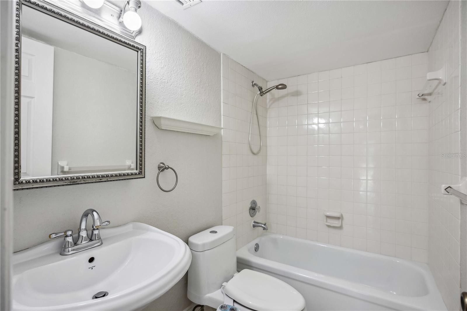 25188 MARION AVE #C206, PUNTA GORDA, FL, 33950