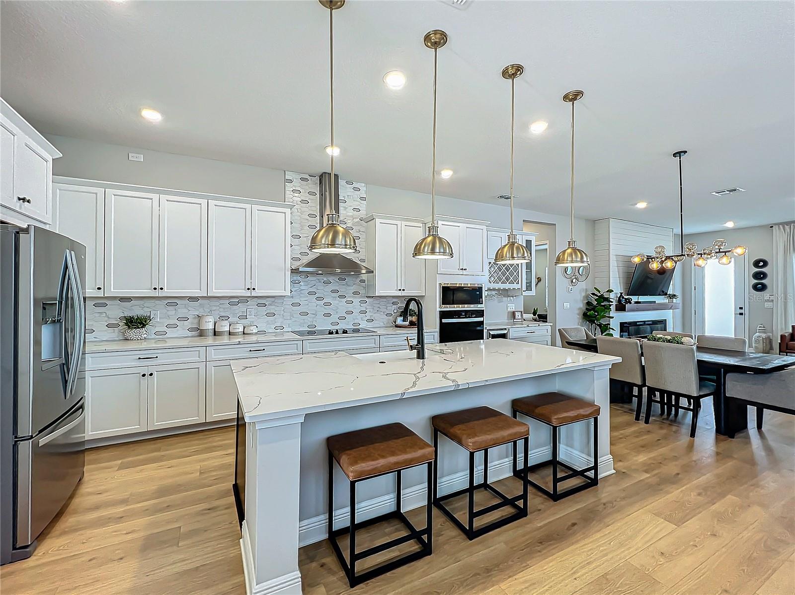 10175 PEEBLES ST, ORLANDO, FL, 32827