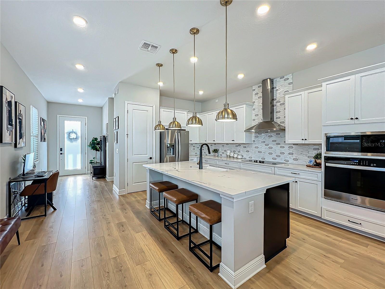 10175 PEEBLES ST, ORLANDO, FL, 32827