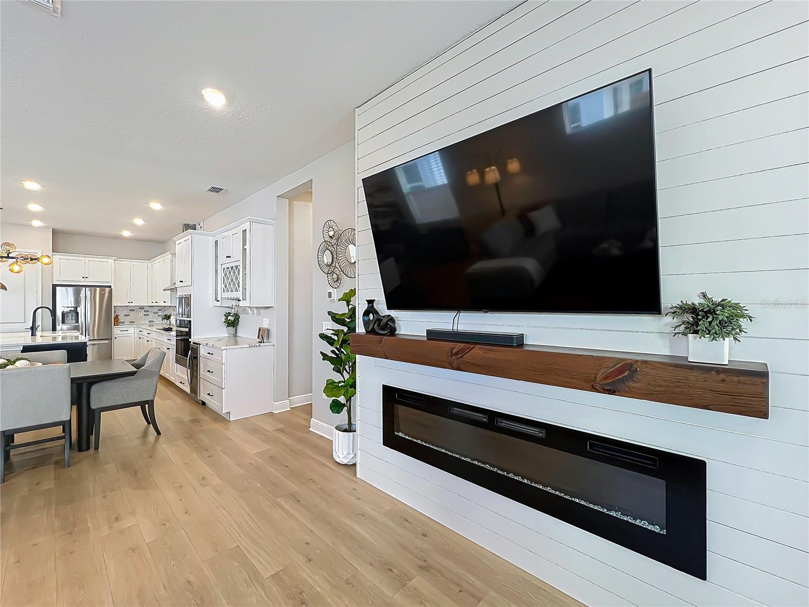 10175 PEEBLES ST, ORLANDO, FL, 32827